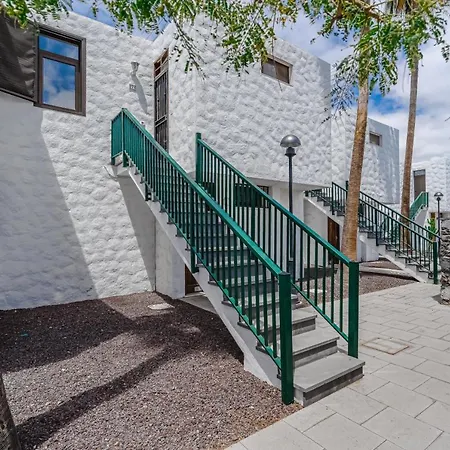 公寓 Cozy - 150 Meters From The Beach, Free Wi-fi